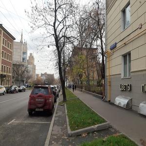 г. Москва, ул. Заморёнова, 9